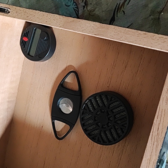 Black Espresso Wood Cigar Cutter Humidor Oak? Glass Lid Hygrometer - Picture 9 of 15